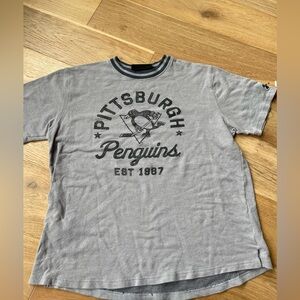 Under Armour Pittsburgh penguins tee shirt mens XL